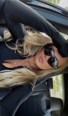 Blonde Baddie Aesthetic, Tate Brandt, Sinners Anonymous, Girl Sunglasses, Online Clothing Store, Mode Inspo, Insta Photo Ideas, Selfie Poses