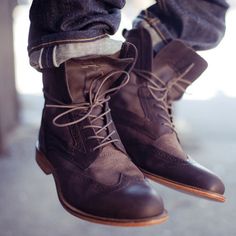 #mens #shoes Wingtip Boots, Mens Boots Fashion, Cuffed Jeans, Elegante Casual, Jason Momoa, Winter Trends, Mens Fall