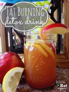 11 DIY Juice Cleanse Recipes to Make at Home Diy Juice Cleanse Recipes, Diy Juice Cleanse, Detox Smoothies, Lemon Drink, Detox Drinks Recipes, Belly Fat Burner Drink, Cleanse Recipes