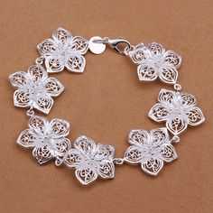 Fashion 925Sterling Solid Silver Jewelry Flower Link Bracelet For Women H317 Decoupage Jewelry Box, Decoupage Jewelry, Silver Flower Bracelet, Jewelry Box Organizer, Clean Gold Jewelry, Cleaning Silver Jewelry, Silver Wedding Jewelry, Filigree Jewelry, Jewelry Cleaning