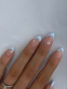 Blue Nail Ideas, Teen Nails, Baby Blue Nails, Spring Acrylic Nails, Cute Simple Nails, Simple Gel Nails, Summery Nails, Girly Acrylic Nails, Cute Gel Nails