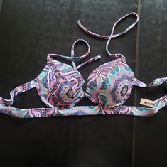 New With Tags Pink Victoria Secret Bikini Top Size Medium Victoria Secret Swimwear, Pink Victoria Secret, Victoria Secret Swim, Victoria Secret, Womens Swim, Victoria Secret Pink, Pink Ladies, Victoria's Secret, Color Blue