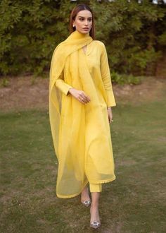 plan mayo dress idea Fitted Yellow Kurta With Sheer Dupatta, Bollywood Style Yellow Cotton Silk Churidar, Yellow Bollywood Cotton Silk Churidar, Yellow Chanderi Kurta With Sheer Dupatta, Yellow Cotton Silk Kurta With Sheer Dupatta, Yellow Cotton Silk Kurta For Spring, Spring Yellow Chanderi Anarkali Set, Spring Yellow Cotton Silk Kurta, Yellow Long-sleeved Kurta With Sheer Dupatta