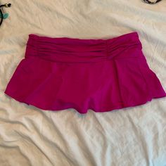 Nwot Women’s Skirted Bikini Bottoms. Size S . Fitted Swim Trunks With Built-in Shorts For Beach, Fitted Swim Dress With Built-in Shorts For Beach, Fitted Beachwear Swim Dress With Built-in Shorts, Fitted Swim Trunks For Beach Party Season, Summer Fitted Swim Trunks For Poolside, Fitted Swim Trunks With Built-in Shorts For Poolside, Fitted Swim Trunks For Beach Party, Casual Fitted Swim Trunks For Beach Party, Fitted Swim Trunks For Poolside And Beach Season