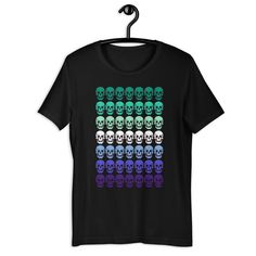 MLM Skulls Shirt - On Trend Shirts Mlm Pride Flag, Gay Halloween, Pride Parade Outfit, Lesbian Outfits, Lesbian Shirts, Pride Wear, Lesbian Pride Flag, Gothic Shirts, Lgbt Shirts