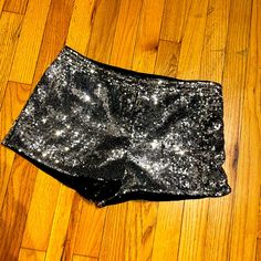 Nwot Forever 21 Sequin Shorts Vintage Y2k Shiny Disco Rave Punk Rockstar Club Nigh Out Summer Whimsy Goth Emo Coquette Biker Skater Riding Western Sz M Silver All Sales Are Final Summer Rave Outfits, Disco Rave, Punk Rockstar, Emo Coquette, Rave Shorts, Whimsy Goth, Rave Outfits, Bike Shorts