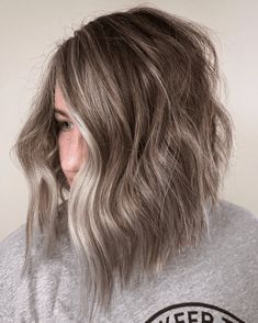 42 Styles For Grey Blending In Dark Hair Grey Ash Brown Hair, Blend Grey Hair, Natural Dark Hair, Blending Techniques, Salt And Pepper Hair, Ash Brown Hair, Stunning Hairstyles, Fall Hair Color For Brunettes