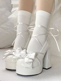 Kawaii High Heels, Vintage Platform Shoes, Japanese Princess, Baju Kahwin, Oppa Gangnam Style, Korean Shoes, Mary Janes Shoes