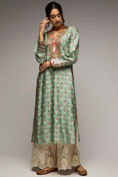 Gopi Vaid | Mint Green Kurta And Palazzo | INDIASPOPUP.COM Desi Dress, Lace Suit, Ladies Wear, Stylish Dresses For Girls, Indian Attire