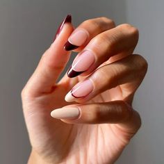 16 Easy Nail Art Ideas to Try This Fall Dark Red Nails, Fall Gel Nails, Cherry Nails, Burgundy Nails, Fall Nail Designs