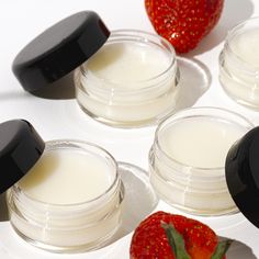 Combine only three ingredients to create a tasty and exfoliating lip sugar scrub. Lip Scrubs Exfoliating, Baking Soda Clay, Lip Sugar Scrub, Candle Making Equipment, Coconut Milk Coffee, Wholesale Soap, Coconut Coffee, Sugar Lip Scrub