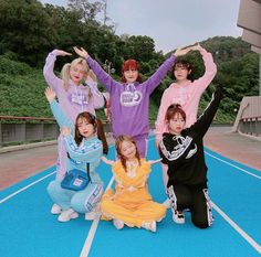 6 Best Friends Pictures Korean, Group Of 6 Friends Photo Ideas, 6 Group Of Friends, Mode Ulzzang, Funny Poses