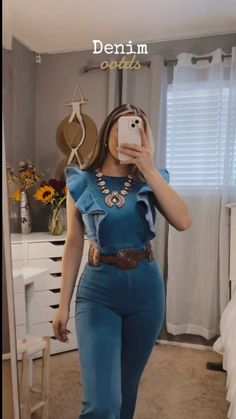 Denim Western Outfits Women, Pico Outfits, Tejano Outfits Women, Denim Western Outfit, Vaquera Fits