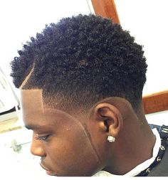 Haircut Haircut For Black Hair, Tapered Haircut Black, Swag Haircuts, Black Man Haircut Fade, Waves Hairstyle Men, Afro Fade, Black Hair Cuts, Curly Hair Fade