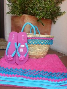 Conjunto playa Multicolor Jute Beach Bag For Summer, Beachy Basket Beach Bag, Handmade Multicolor Basket Beach Bag, Multicolor Jute Beach Bag, Multicolor Basket Beach Bag, Personalized Beach Bags, Tea Towels Diy, Crochet Boho Bag, Crochet Beach Bags