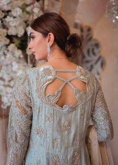 Sims Closet, Floral Shirt Design, Long Kameez, Dabka Work, Pakistani Bridal Dress, Bridesmaid Photoshoot, Boutique Outfits, Zardozi Work, Luxury Pret