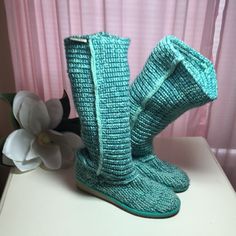 Cute Green Knit Boots Size 6 But Will Fit 61/2 Never Worn Casual Comfortable Boots With Round Toe, Casual Round Toe Comfortable Boots, Knit Boots, Sweater Boots, Winter Rain, Rain Boots, Size 6, Women Shoes, Knitting