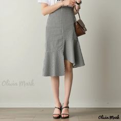 Olivia Mark - Asymmetrical Chevron Pattern Long Mermaid Skirt Asymmetrical Midi Skirt, Midi Skirt Pattern, Irregular Skirt, Half Skirt, Mermaid Skirt, Mermaid Silhouette, Grid Pattern, Checkered Pattern, Chevron Pattern