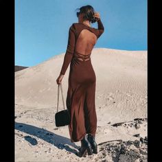 Zara Dress Maroon Long Dress, Shoulder Pad Dress, Dress With Shoulder Pads, Zara Midi Dress, Zara Maxi Dress, Maxi Bodycon Dress, Maroon Dress, Black Satin Dress, Green Maxi