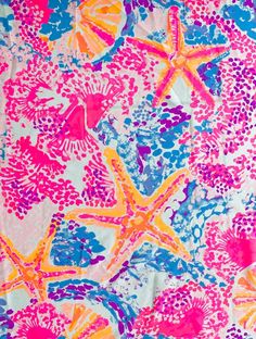 an image of colorful fabric with starfishs on it