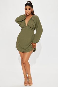 Available In Olive. Air Flow Mini Dress V-Neck Long Balloon Sleeves Elastic Waist Ruched Lined Stretch Dress Length = 33" Self: 100% Polyester Contrast: 100% Polyester Imported | Melissa Air Flow Mini Dress in Olive Green size 3X by Fashion Nova Balloon Dress Outfit, Olive Fashion, Sewing Fashion, Green Dress Casual, Balloon Dress, Summer Inspo, Aesthetic Shirts, Curve Dresses, Stretch Dress