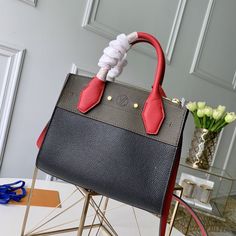 $499.00 USD Louis Vuitton City Steamer, Mini Handbag, Gold Ounce, Mini Handbags, Black Khakis, Khaki Green, Kate Spade Top Handle Bag, Scarlet, Calf Skin