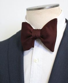 Oversized Butterfly Garnet Satin Bowtie Classic Bow With Butterfly Knot, Dapper Bow With Butterfly Knot, Semi-formal Standard Tie Satin Bow, Classic Pre-tied Bow Tie With Butterfly Knot, Classic Pre-tied Bow With Butterfly Knot, Classic Brown Bow Tie, Classic Summer Bow Ties, Classic Summer Bow Tie, Classic Brown Bow Tie For Formal Occasions