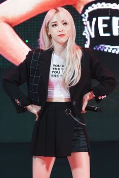 Moon Byul, Tomboy Look, Seoul Fashion Week, Some Girls, Kpop Outfits, Stage Outfits, Kpop Fashion