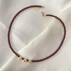 Brown Beaded Necklace, Necklaces Beaded, 3 Hearts, Bracelets Beaded, Gold Hearts, Hearts Necklace, Necklace Size, Beaded Necklaces, Necklace Sizes