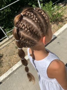 1st Grade Hairstyles, Girls Wrestling Hairstyles, Thanksgiving Hairstyles For Kids, Gymnastics Hairstyles, Baby Hairstyle, Hairstyle Ideas Easy, Hair Styels