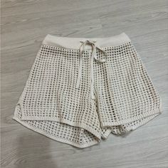 Never Worn White Crochet Trim Vacation Bottoms, White Crochet Trim Bottoms For Vacation, White Crochet Trim Bottoms For Beach Season, White Bottoms With Crochet Trim For Beach Season, White Cotton Shorts With Crochet Trim, White Casual Bottoms With Crochet Trim, Casual White Bottoms With Crochet Trim, White Crochet Bottoms For Vacation, White Crochet Trim Shorts For Summer