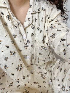 Korean Style Girl Broken Flower Long Sleeve Pajama Woman Sweet Student ins Style Autumn 2023 New Soft Sleepwear, Sweetheart Neck Dresses, Sequin Dress Short, Sleeveless Knit Dress, Long Sleeve Outfits, Cardigan Set, Blue Zones, Off Shoulder Dresses, Flare Sleeve Dress