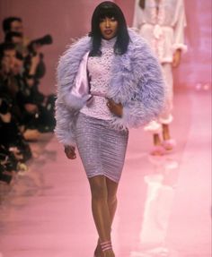 Barbie Wardrobe, Chantal Thomass, 90s Runway Fashion, Runway Fashion Couture, 90s Models, Queen Fashion, Black Femininity, Model Inspo, Girlie Style