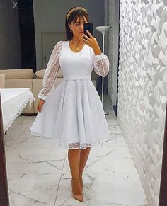 Confirmation Dresses White, Flare Dress Outfit Classy, Confirmation Dresses, Wedding Dresses High Low, Beautiful White Dresses, Best African Dresses, Soiree Dress, Minimalist Wedding Dresses