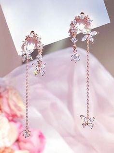 Inexpensive Jewelry, Jewelry Set Design, Magical Jewelry, Girly Accessories, Jewelry Design Earrings, Classy Jewelry, Fancy Jewellery, Fashion Jewelry Earrings, Fancy Jewelry