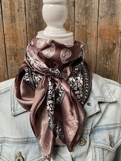 Wild Rags WR2557 Two Tone Paisley Wild Rag / Scarf WR2557 Western Outfits With Scarves, Wild Rag Outfits, Western Scarf, Western Womens Fashion, Walmart Outfits, Cute Cowgirl Outfits, Wild Rags, Rodeo Events, Western Wear Outfits