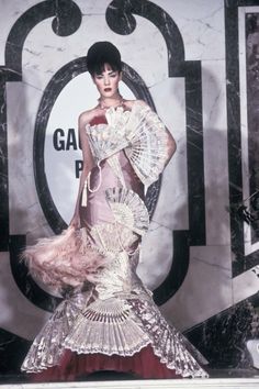 Jean Paul Gaultier Couture, Gaultier Couture, Paul Gaultier Spring, Runway Outfits, Couture Mode, Fairytale Dress, Paul Gaultier