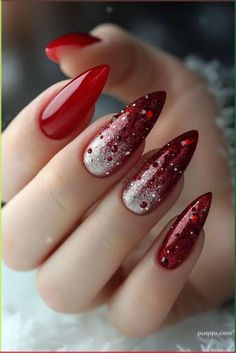 Red And Silver Nails, Milky Nails, December Nails, Red Christmas Nails, Christmas Nail Art Designs, Red Nail Designs, Almond Nails Designs, Red Nail, Winter Nail Art