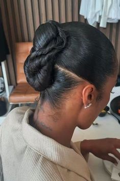 Pressed Hairstyles For Black Women, Feminine Journey, Twisted Hair, Editorial Hair, Have Inspiration, Natural Hairstyles, Curly Hairstyles, Short Haircuts