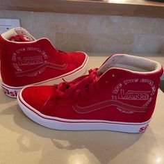 Vans (Off The Wall) Men's 8 Women's 9.5. Brand New, Never Worn. No Box Vans Red, Women's Vans, Vans Off The Wall, Womens Vans, Off The Wall, Vans Shoes, Womens Shoes Sneakers, The Wall, Shoes Sneakers