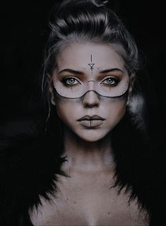 Warrior Makeup, Viking Makeup, Vikings Halloween, Halloweenský Makeup, Viking Costume, Witch Makeup, Viking Hair, Halloween Makeup Inspiration, Idee Cosplay