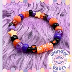 For your most favourite season: a Halloween-themed kandi bracelet! Check out the other spooky designs if you like to mix and match! Suitable for wrist sizes: 16-17-18cm circumference Bracelet Patterns Halloween, Scene Bracelets Kandi, Zombie Kandi, Halloween Kandi Bracelets, Kandi Bracelets Patterns, Pony Bracelets, Kandi Bracelets Ideas, Halloween Kandi, Candy Core