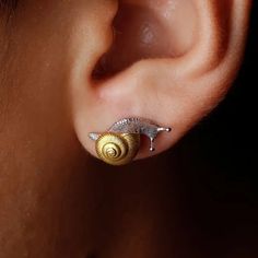 Snail Earrings, Free Vibes, Studded Accessories, Y2k Accessories, Stud Earrings For Men, Prom Earrings, Earrings For Men, Wild Free, Online Gift