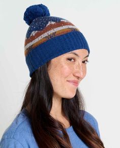 Meet us in the mountains, and don’t forget your après ski beanie. This vintage-inspired accessory adds a vibrant touch to any chilly-weather outfit. Retro Winter Hat One Size, Retro Winter Beanie Hat, Retro Winter Beanie, Casual Beanie For Hiking, Casual Hiking Beanie Hat, Retro Winter Hat, Chilly Weather Outfits, Ski Beanie, Ski Bunnies