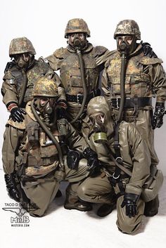 Nuclear Warfare, Raspberry Powder, Nuclear Winter, German Military, Tac Gear, Photography People, Scary Art