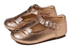 Old Soles Kitty-Jane (Toddler/Little Kid) - Girl's Shoes : Copper : Add some dazzle to your little one's steps with the Old Soles Kids Kitty-Jane Flats. Leather upper, lining, and insole. Adjustable buckle strap closure. Rounded toe with T-strap silhouette. Eye-catching cut-out detailing on the vamp. Synthetic outsole. Imported. Measurements: Weight: 2 oz Product measurements were taken using size EU 23 (US 7 Toddler), width M. Please note that measurements may vary by size. Weight of footwear i Girls Dress Shoes, Girls Shoes Kids, The Vamps, Branded Bags, Free Kids, Girls Dress, T Strap