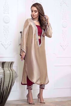 Farida Hasan, Pret Wear, Luxury Pret, Nikkah Dress, Silver Embroidery, Kaftan Style, Pakistani Dresses Casual, Cool Electronics