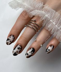 Acrylic Nails For Work, Classy Cute Nails, Pretty Nails Acrylic, Nails For Work, January Nails Ideas, Cute Nails Designs, January Nail, January Nails, Best Nail