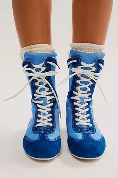 In The Ring Boxing Boots | Free People Boxing Boots Outfit, Wrestling Boots, Upcoming Fashion Trends, Boxing Boots, Boxing Shoes, Funky Shoes, Swag Shoes, Denim Details, Dream Shoes