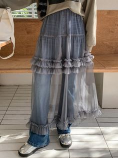 Grey Casual Collar  Mesh Fabric Plain Layered/Tiered Embellished Slight Stretch  Women Clothing Tulle Skirts Outfit, Dress Over Pants, Long Flowy Skirt, Frill Skirt, Rock Outfit, Textured Skirt, Layered Fashion, Inspired Outfits